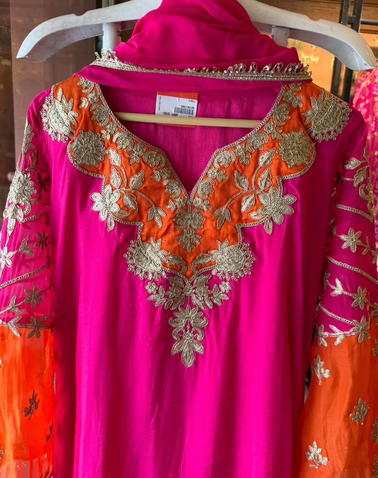 Heavily embroidered pure 100% silk Kurta