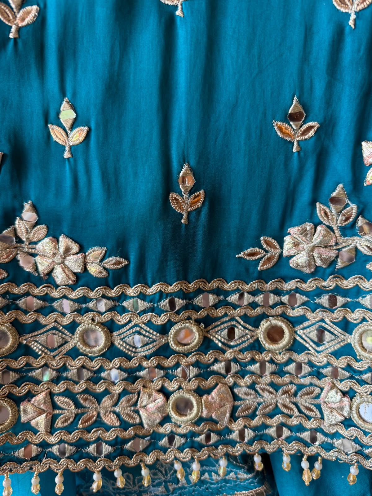Heavy Mirror and gotta Work Pakistani Suit Set