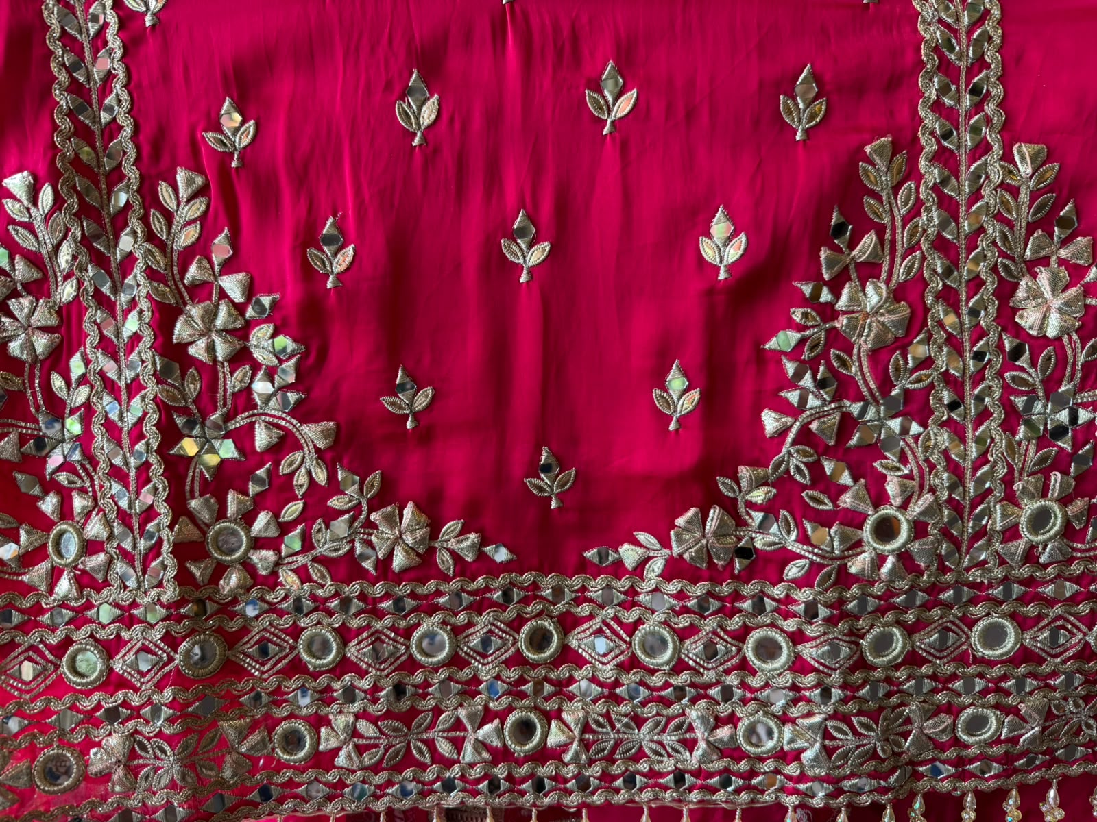 Heavy Mirror and gotta Work Pakistani Suit Set