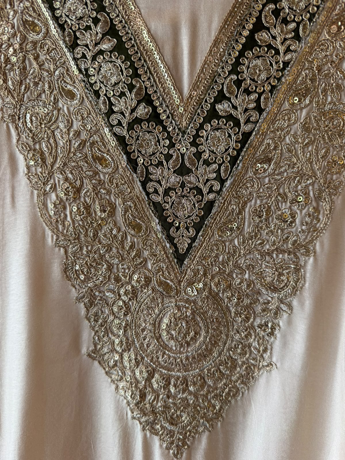 Ajrakh Printed  GAJJI Silk unstitched suit with  Dupattas and Potli bags