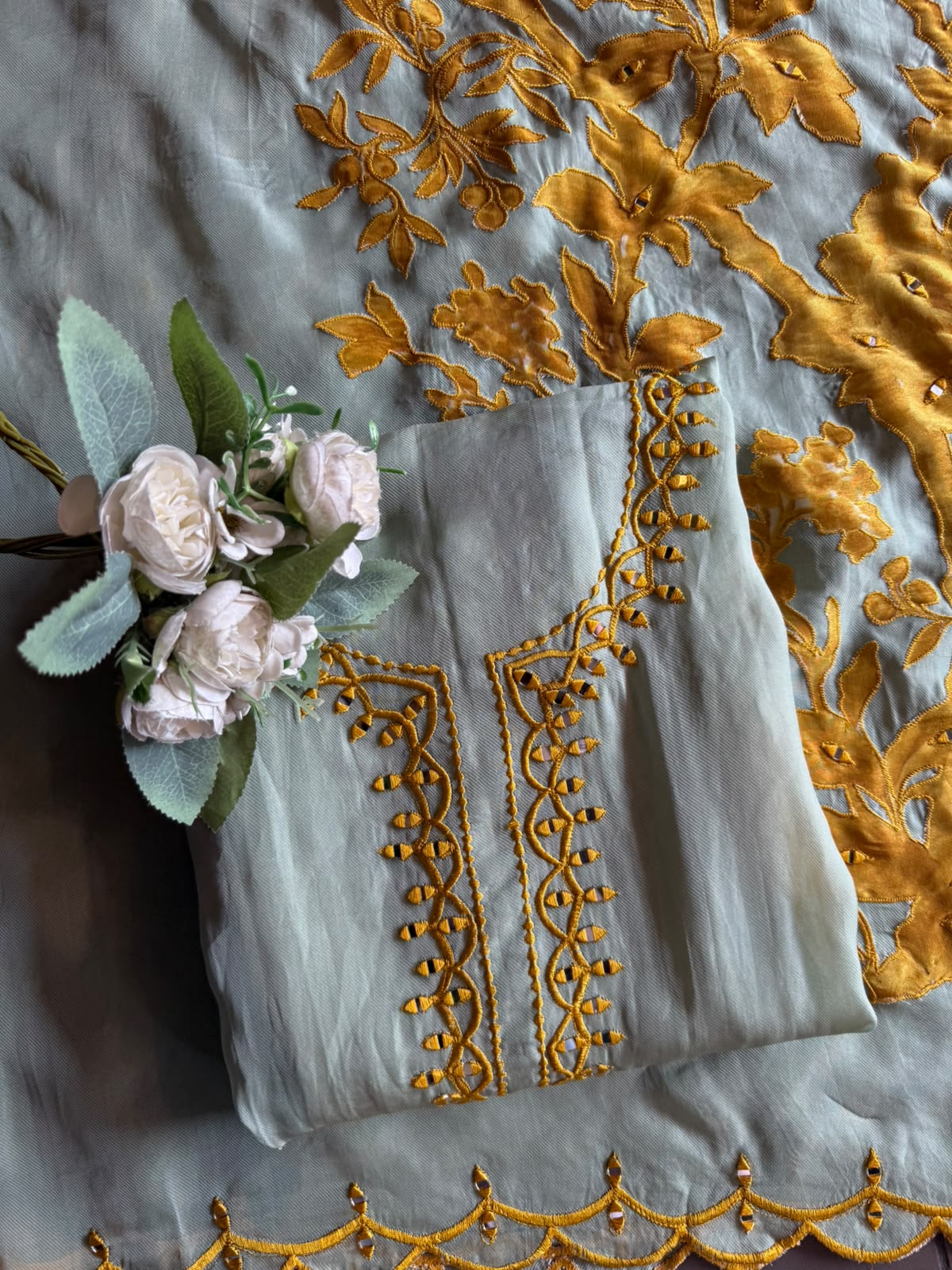 Floral appliqué Patchwork Embroidered Suit Set