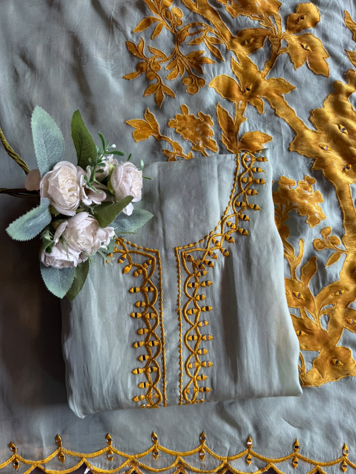 Floral appliqué Patchwork Embroidered Suit Set