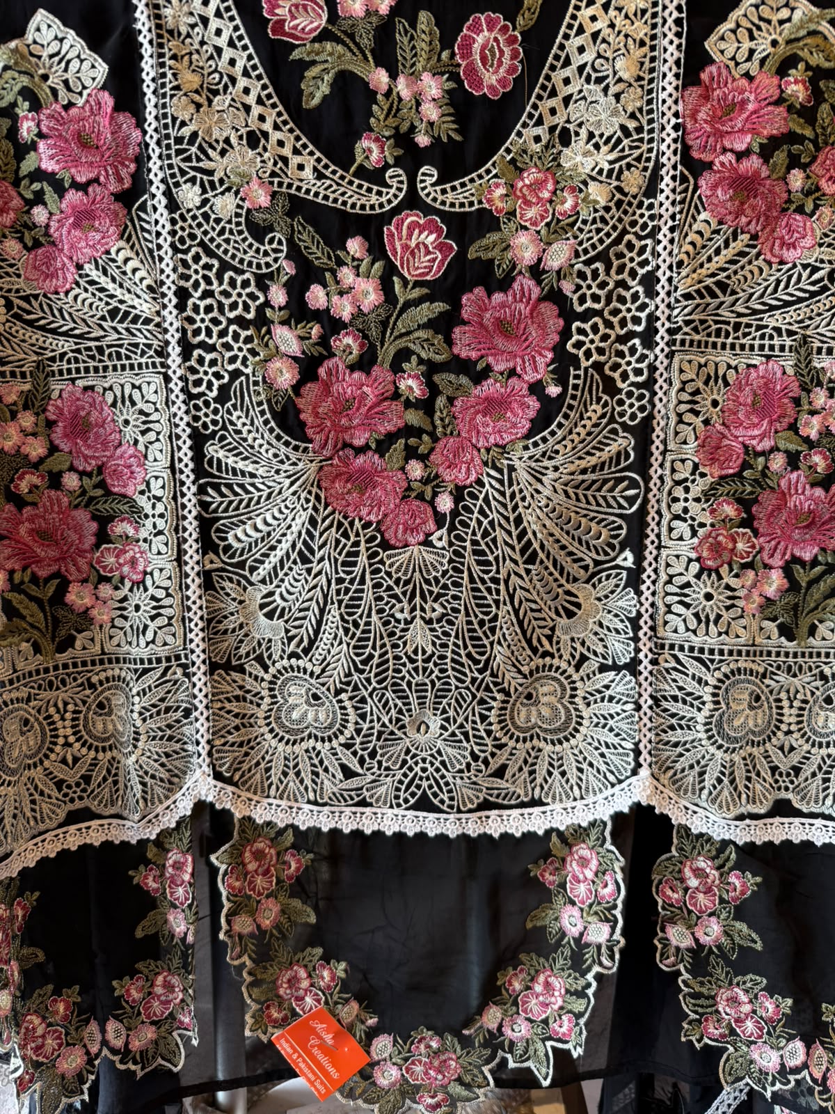 PAKISTANI EMBROIDERED DESIGNER SUIT
