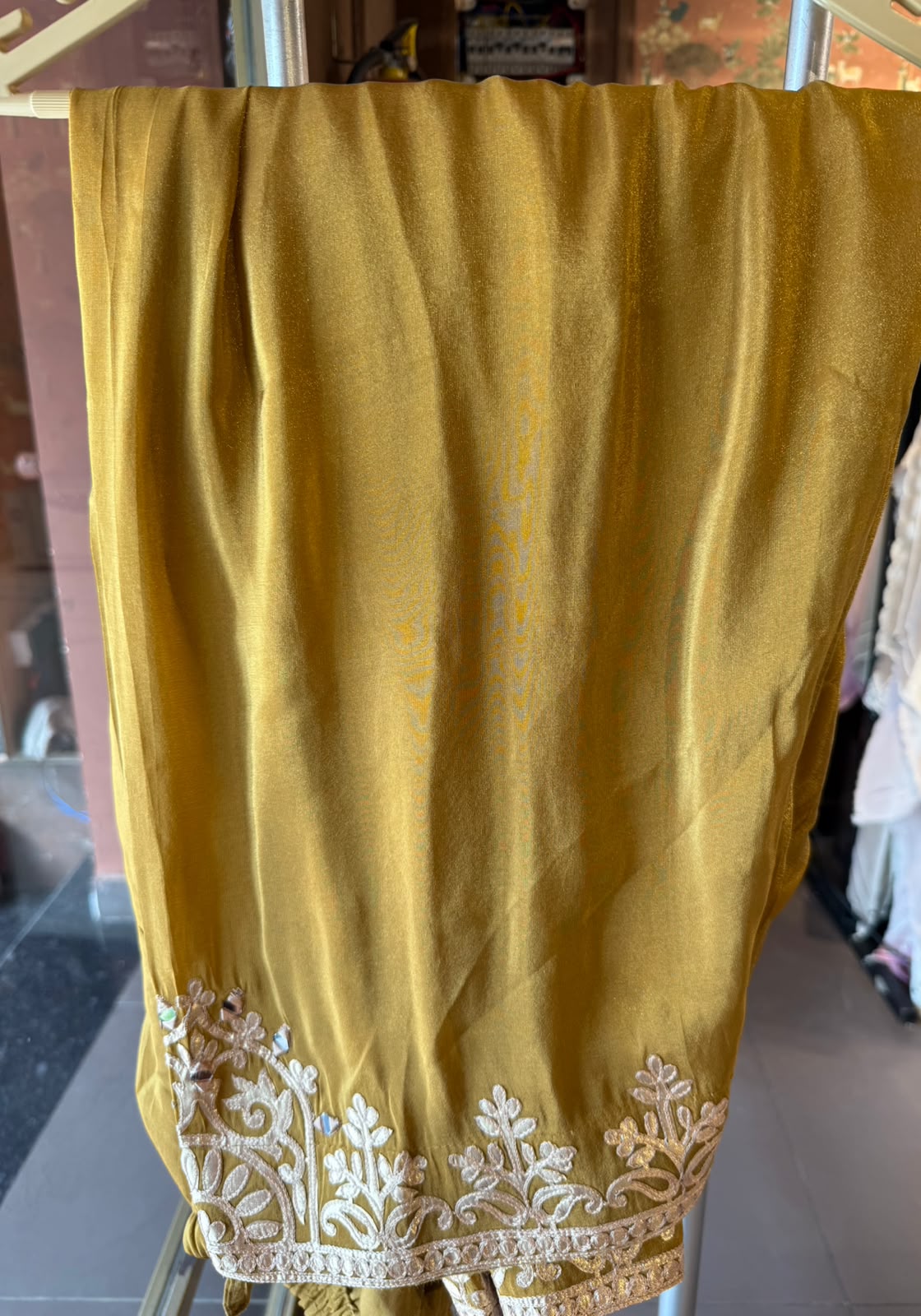 Designer Embroidered Kurta Set With farshi salwar