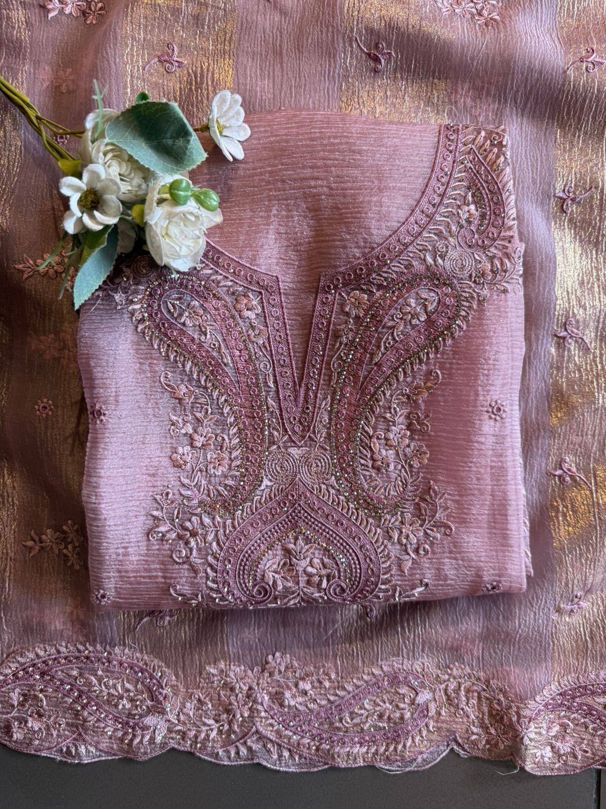 PAKISTANI EMBROIDERED DESIGNER SUIT