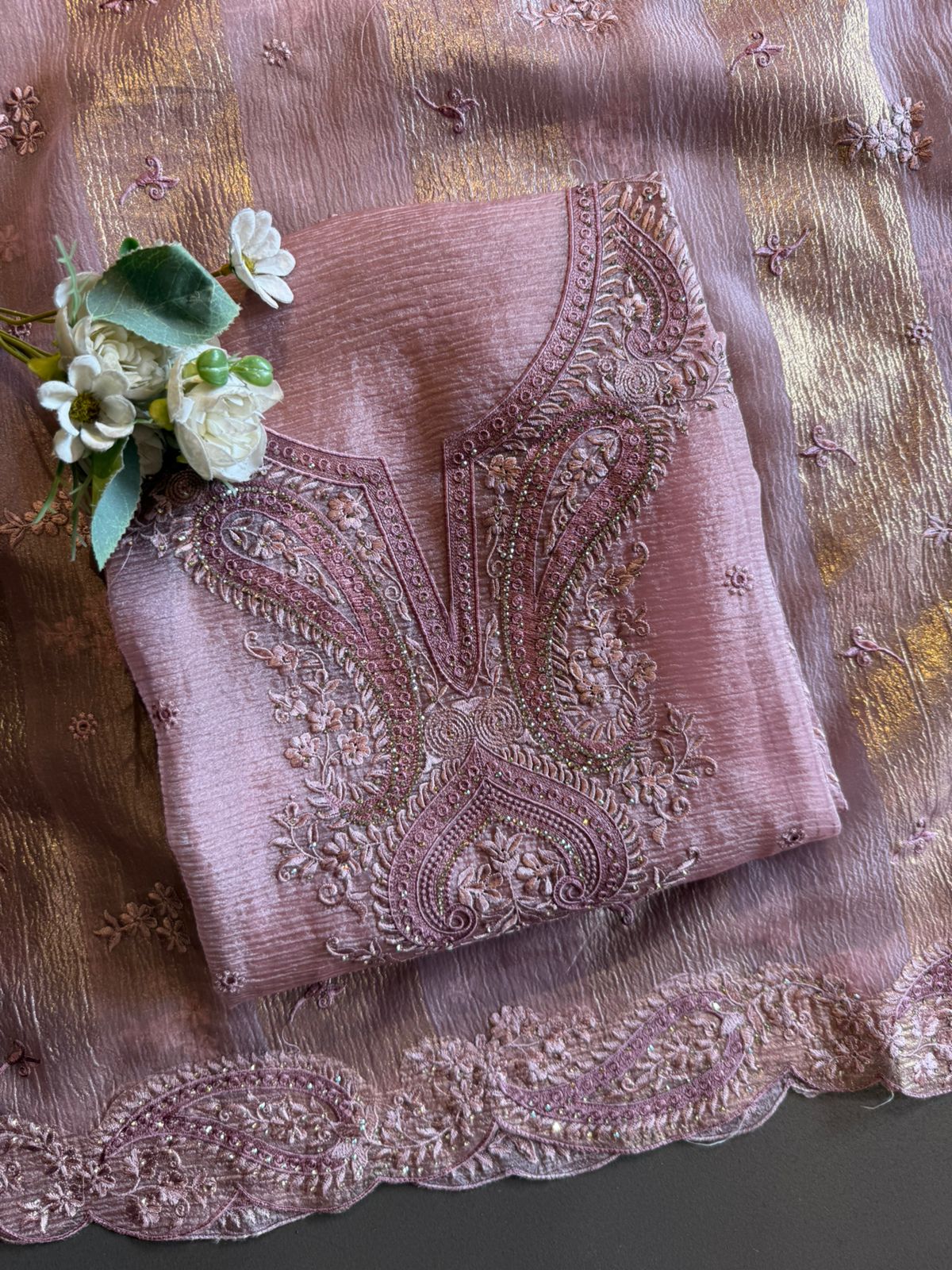 PAKISTANI EMBROIDERED DESIGNER SUIT