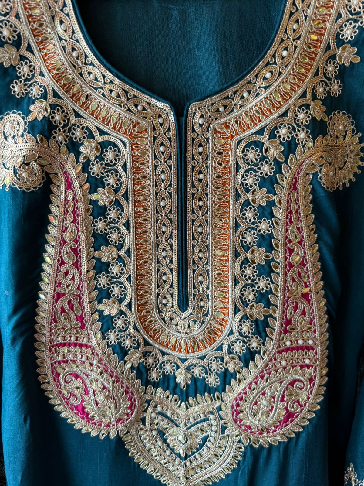Embroidered tunic Set with pants