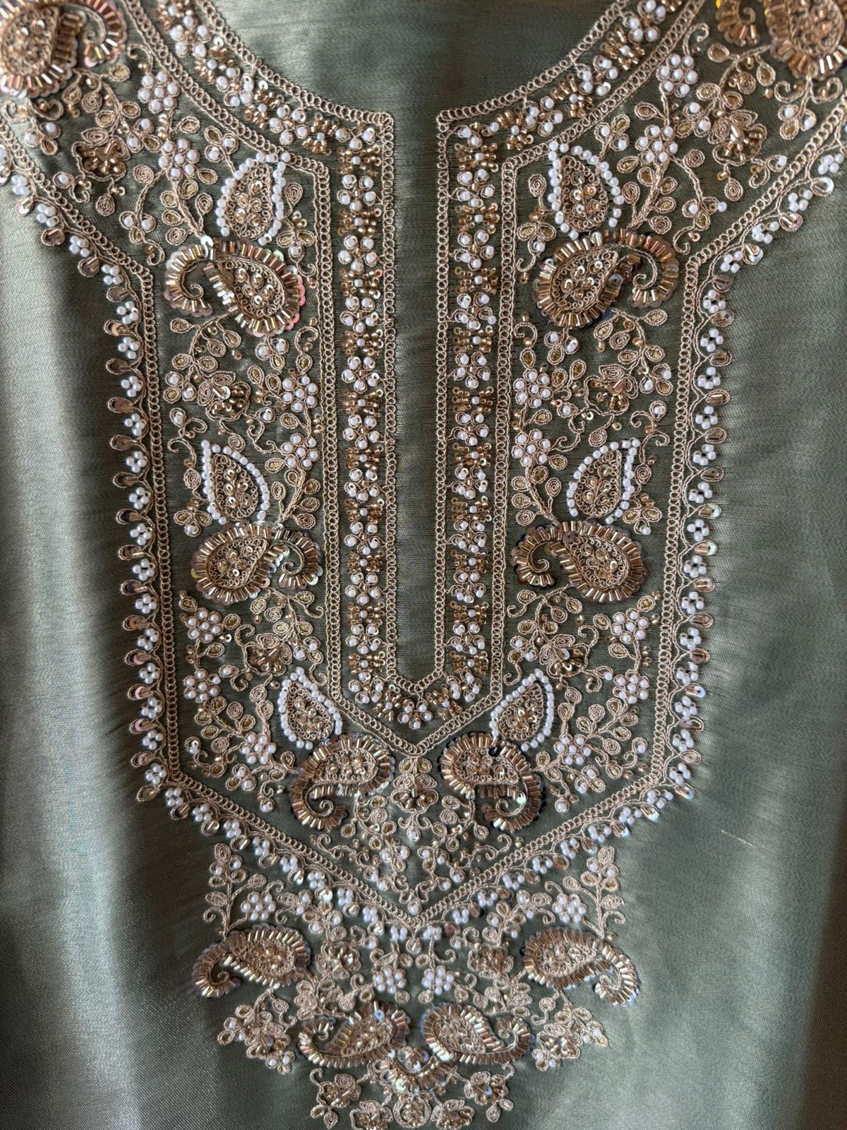 Heavy festive wedding-wear Suit set