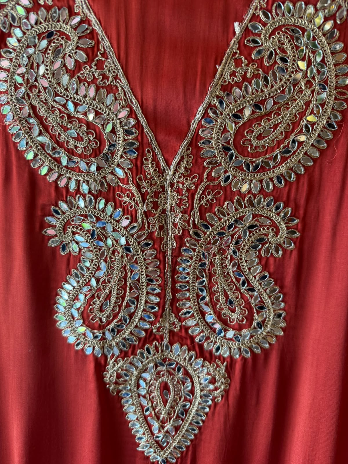 GAJJI Silk  Unstitched Suit