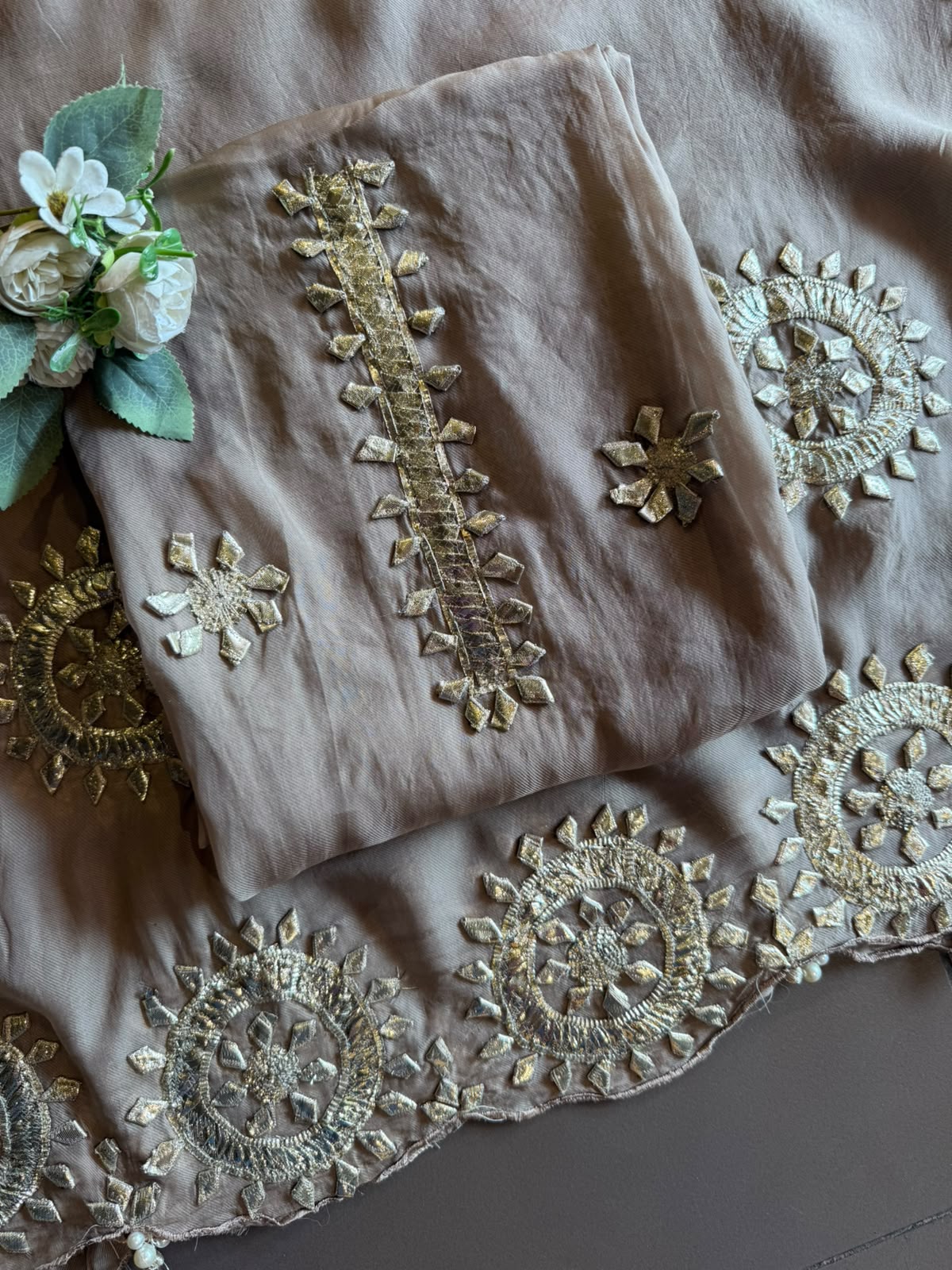 Straight-fit long kurta On Organza Twill
