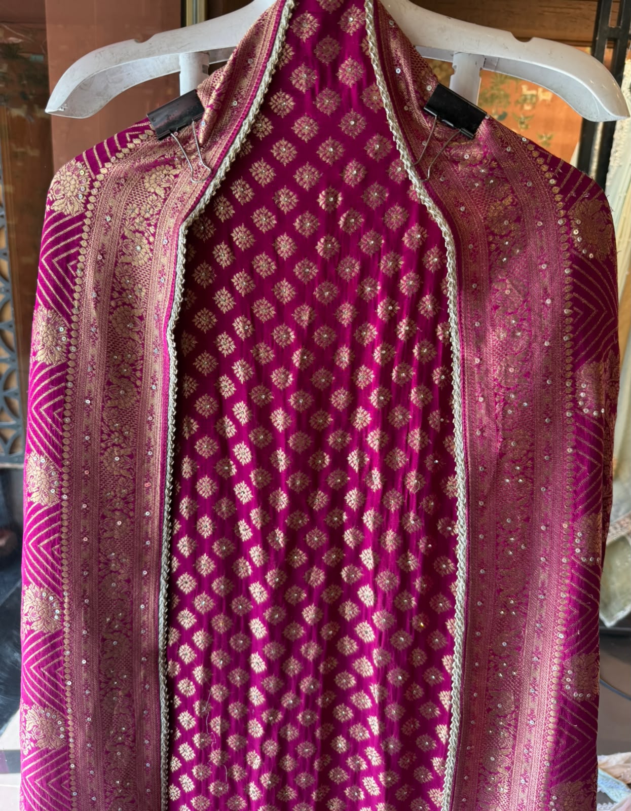 Elegant KHADDI GEORGETTE Suit Set