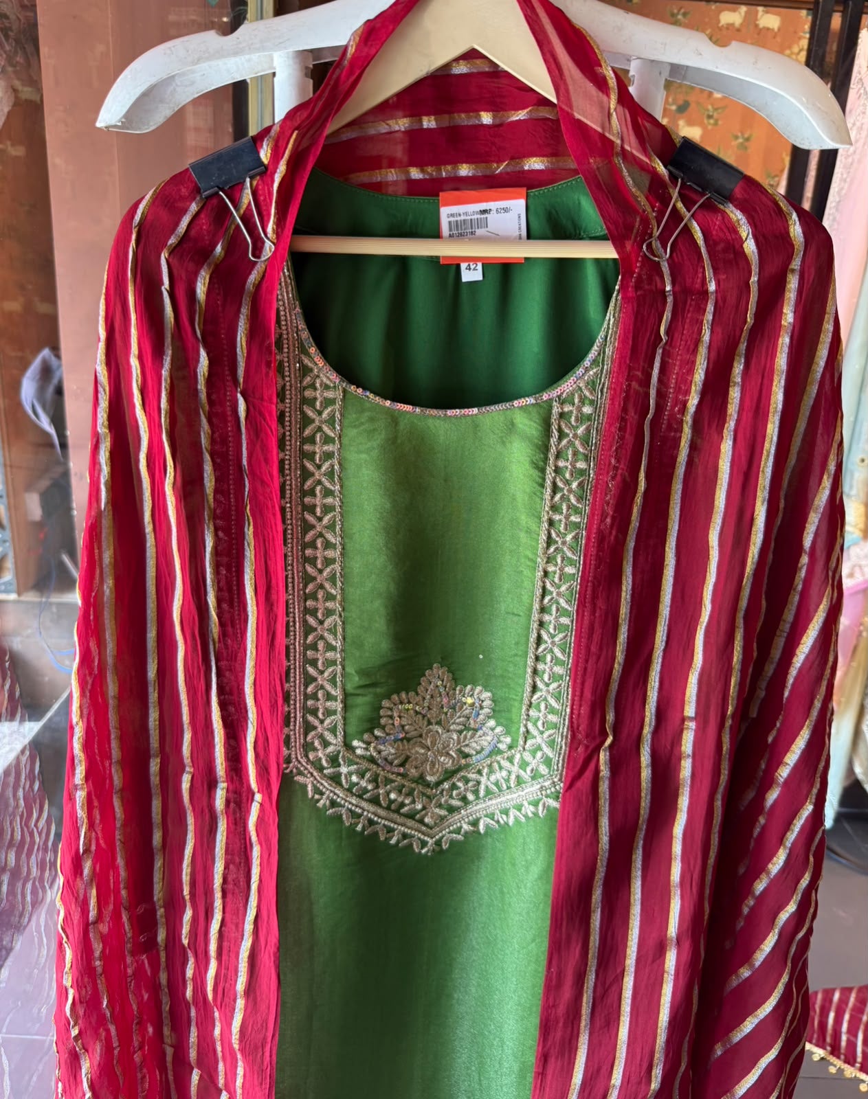DESIGNER TRI COLOUR SET