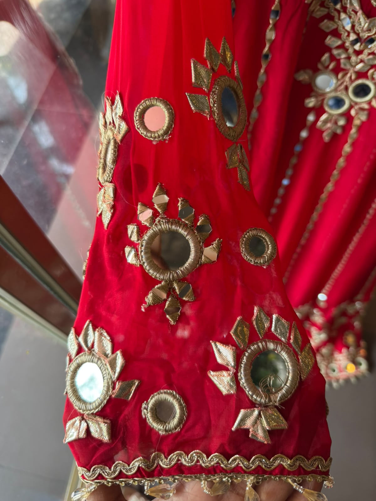 DESIGNER MIRROR AND GOTTA LONG ANARKALI
