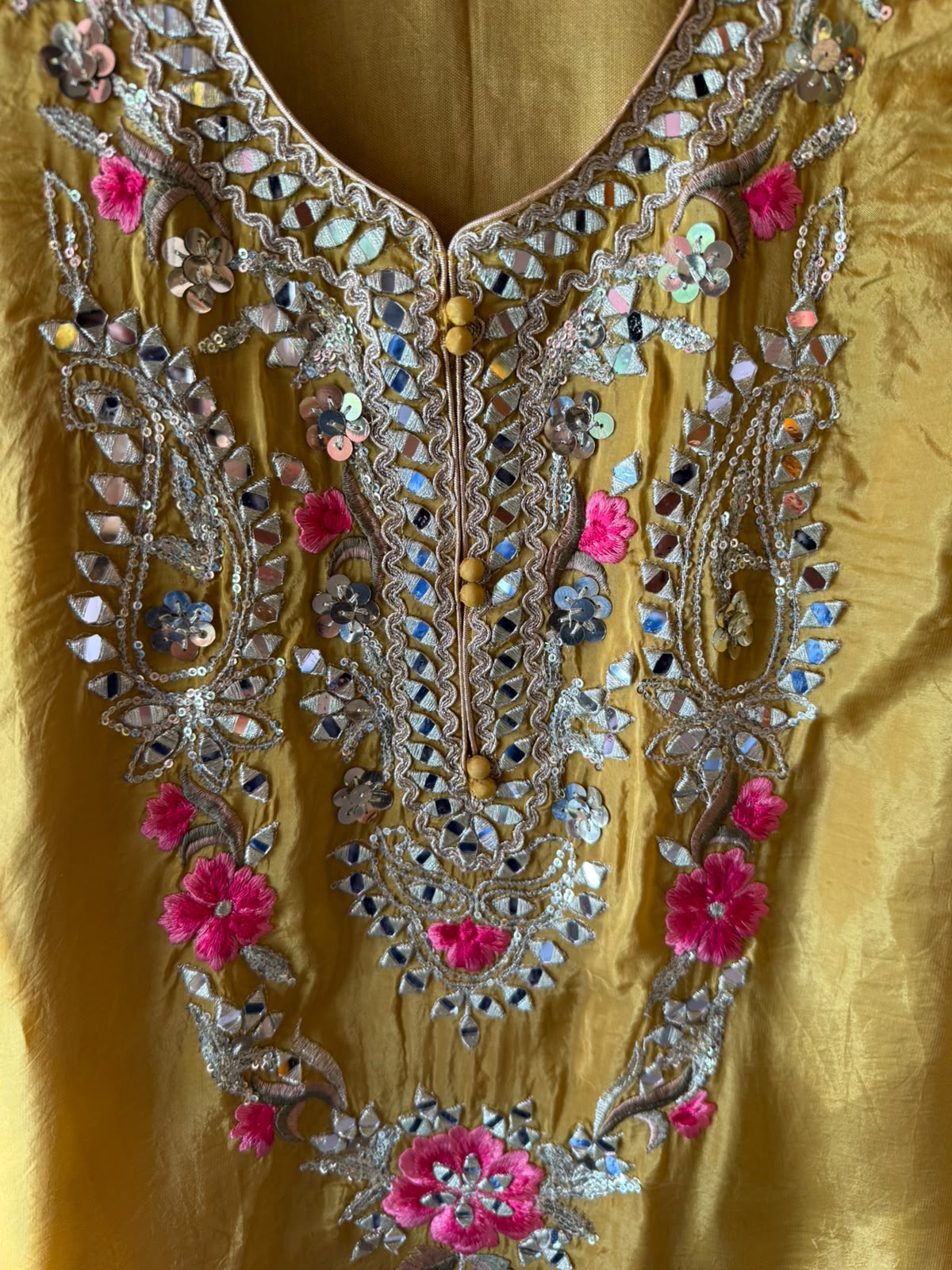 Traditional Pakistani silhouette kurta