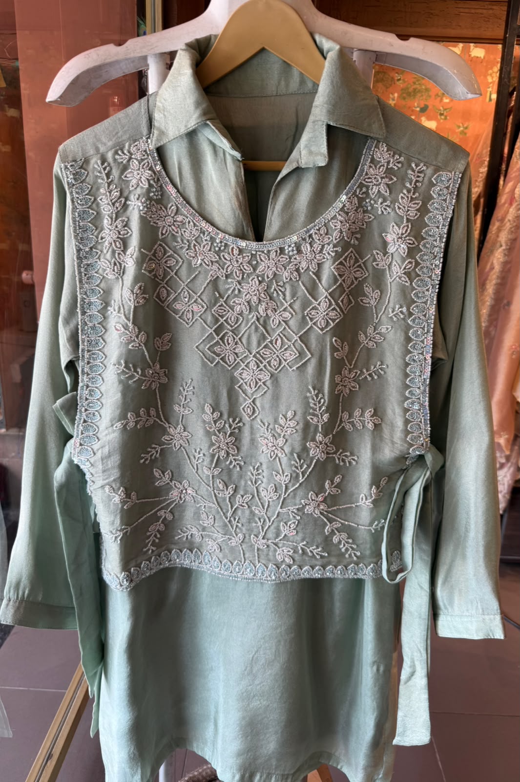 Soft premium Shimmer tissue suit
