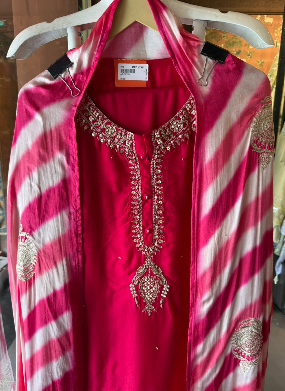 Vibrant hot pink kurta on Pure silk