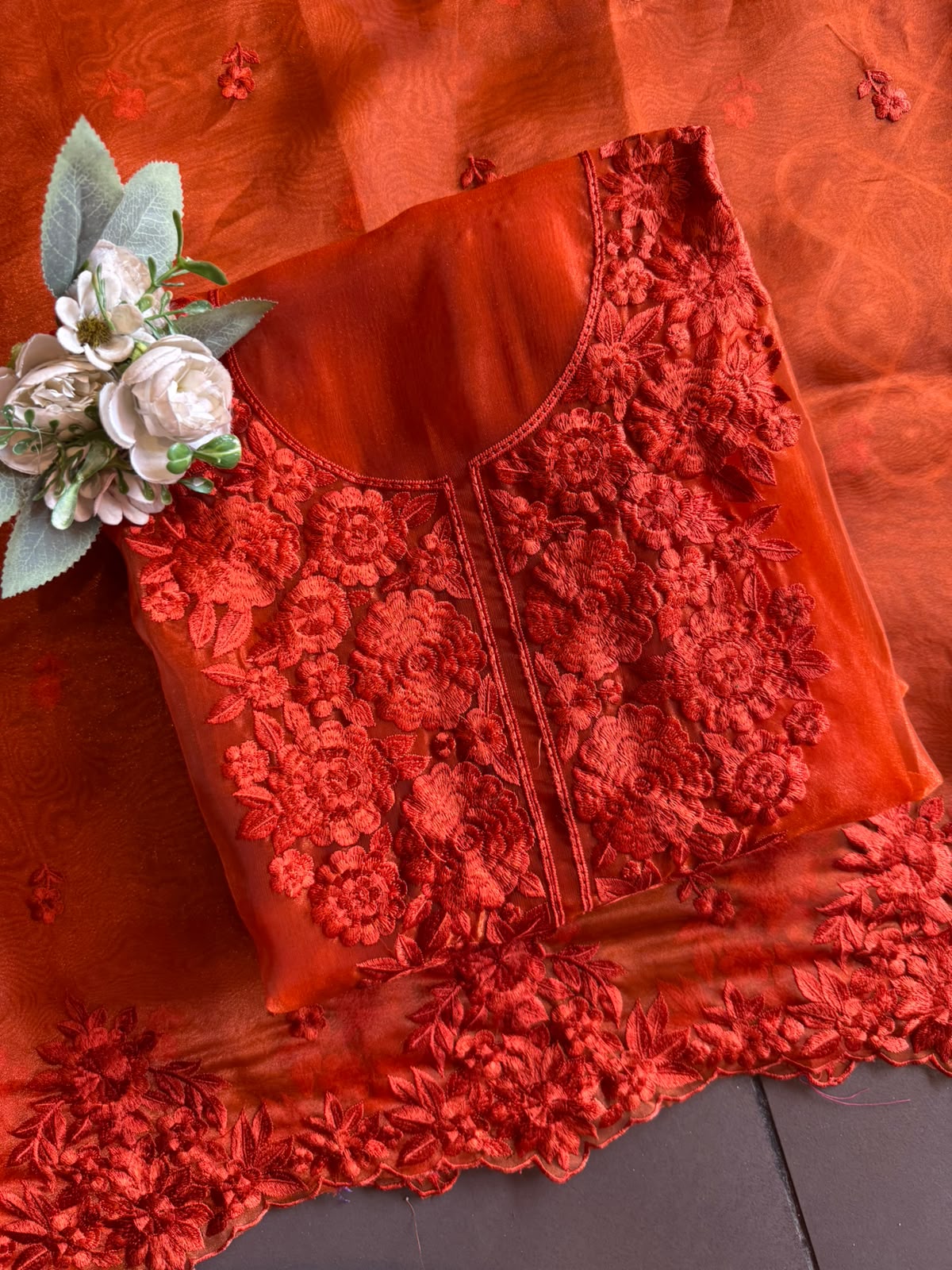 Floral thread Embroidered Suit Set