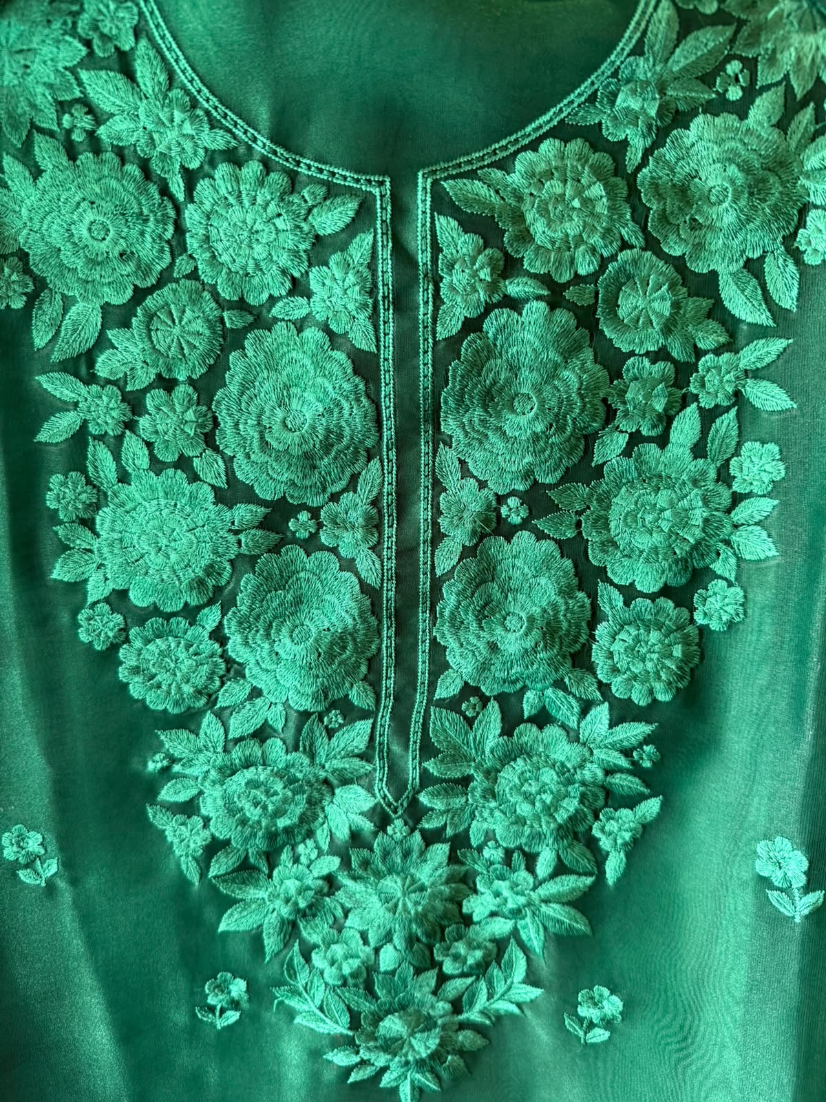 Floral thread Embroidered Suit Set