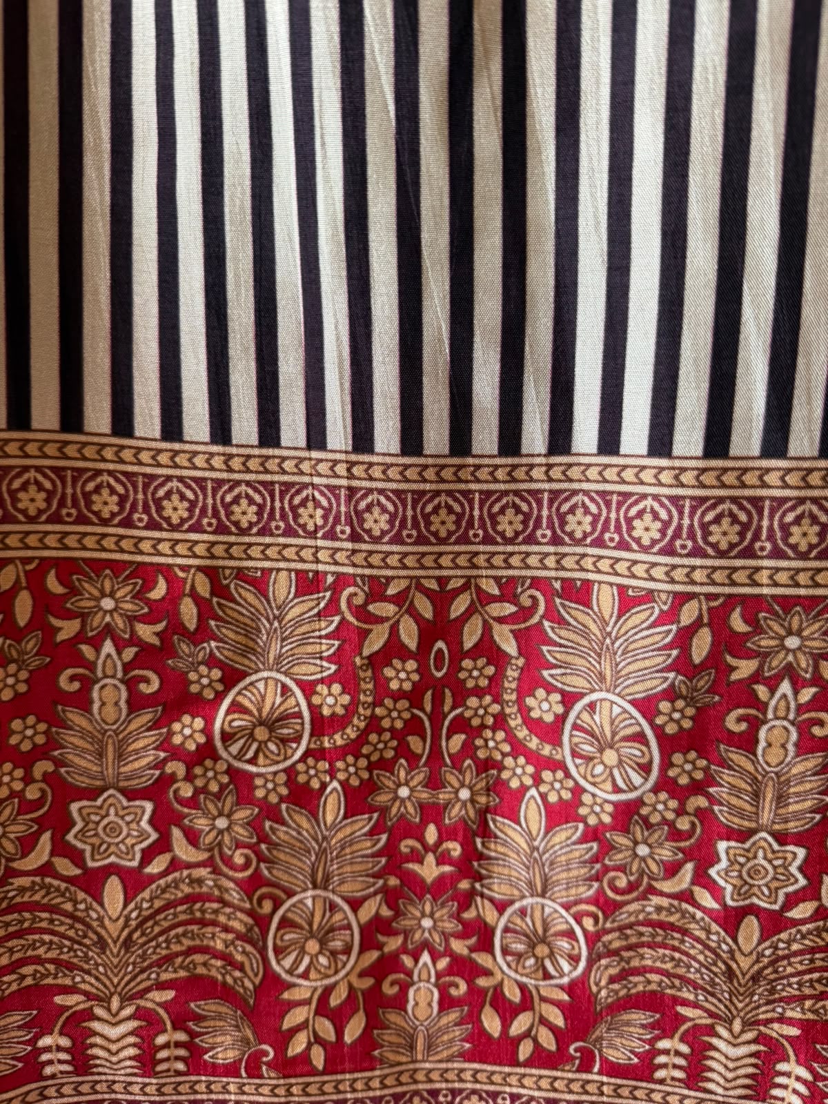 Heritage Stripe Printed Suit Set