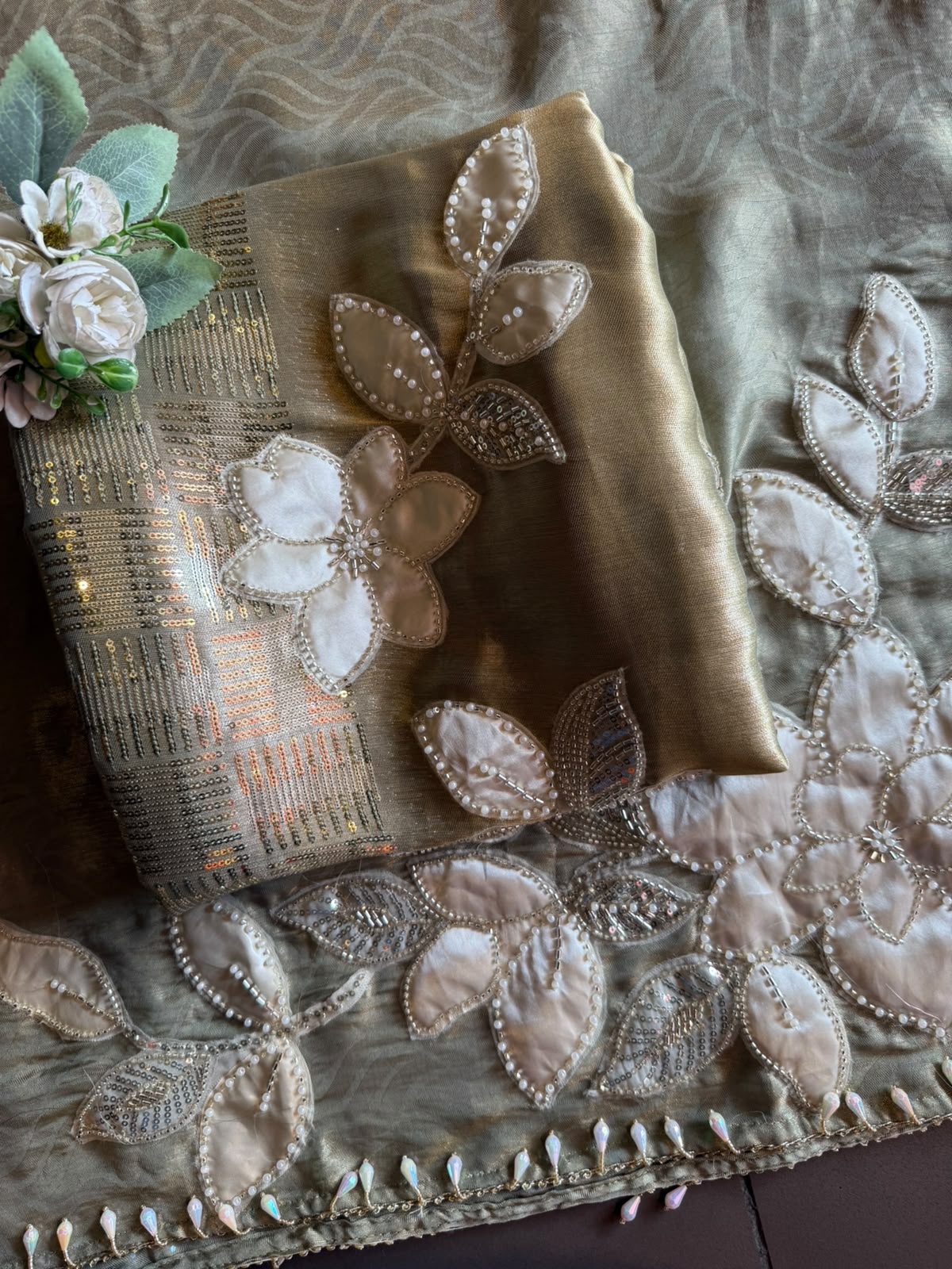 Champagne Appliqué patchwork floral Luxury Set