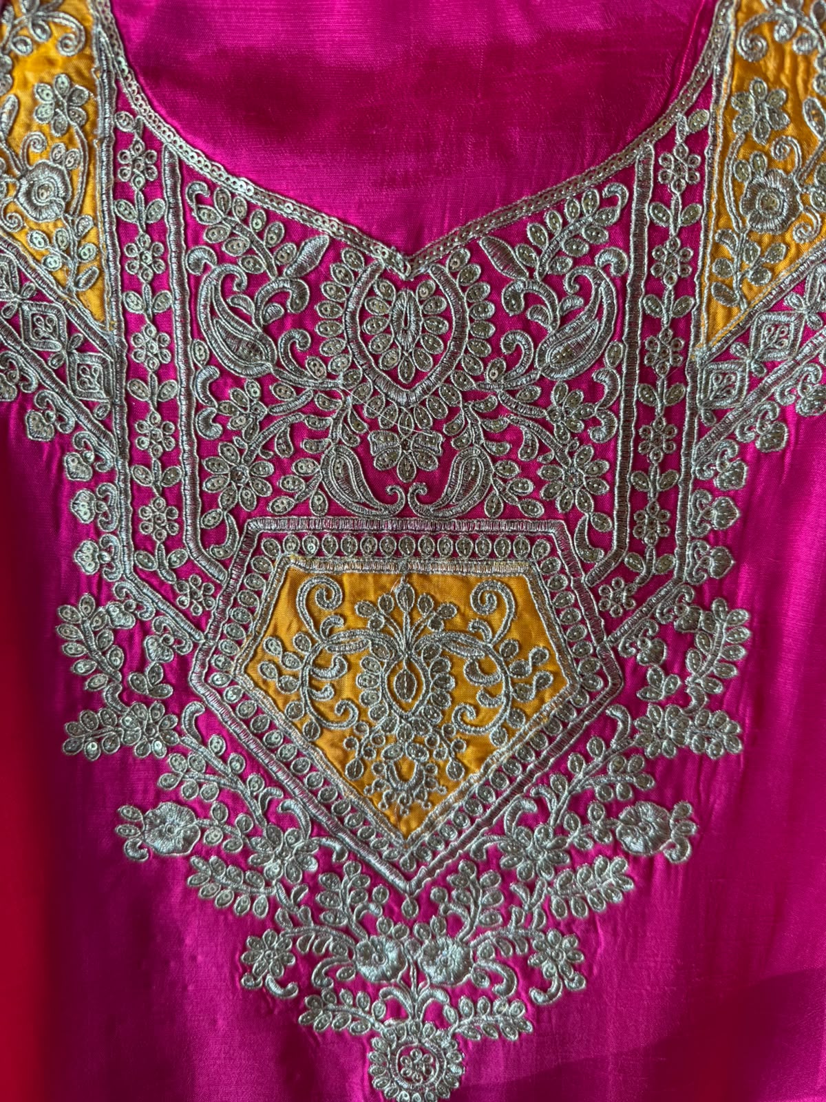 Pure silk Suit with Bandhani Inspired Festive Ensemble