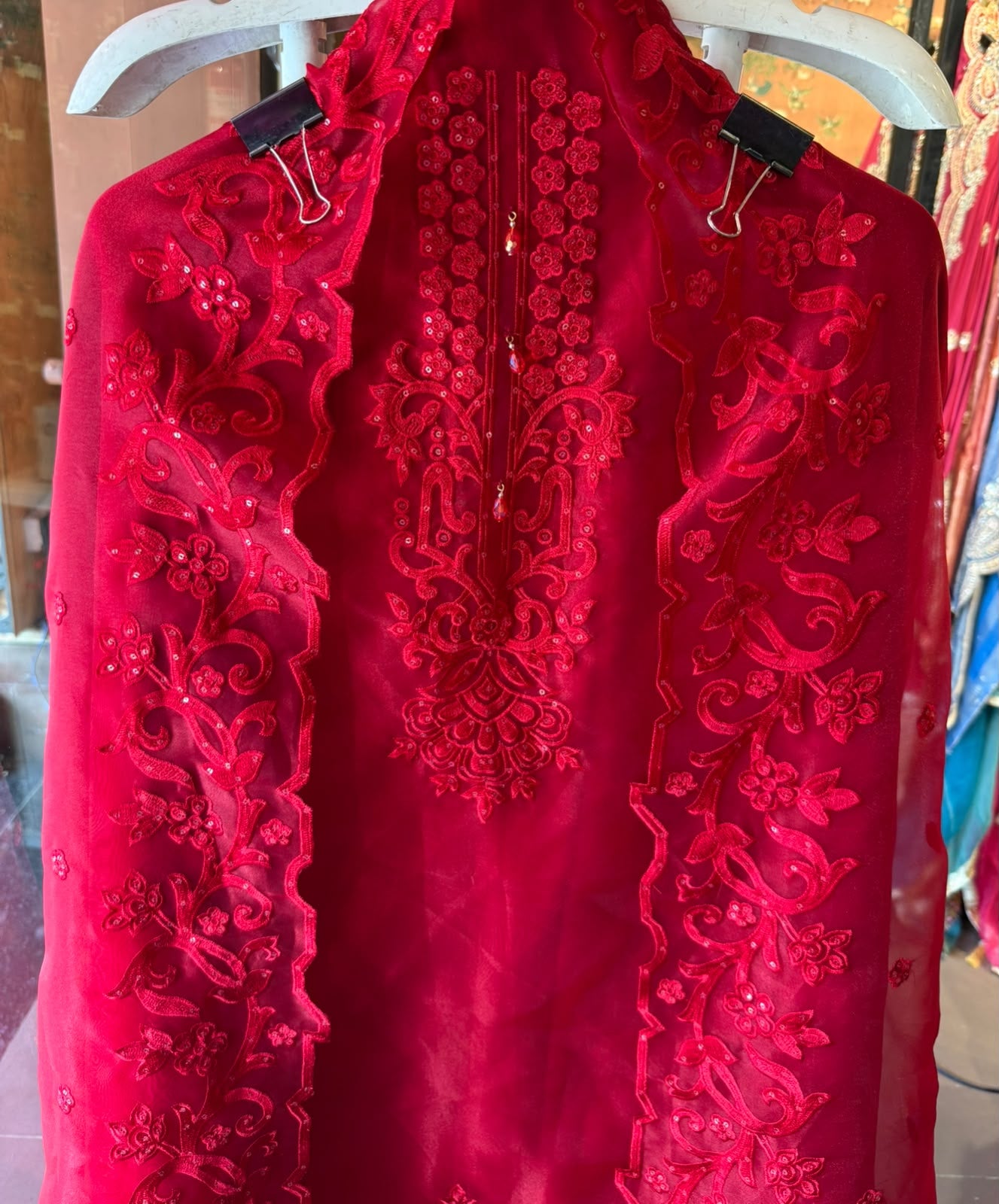 Premium soft organza tissue suit