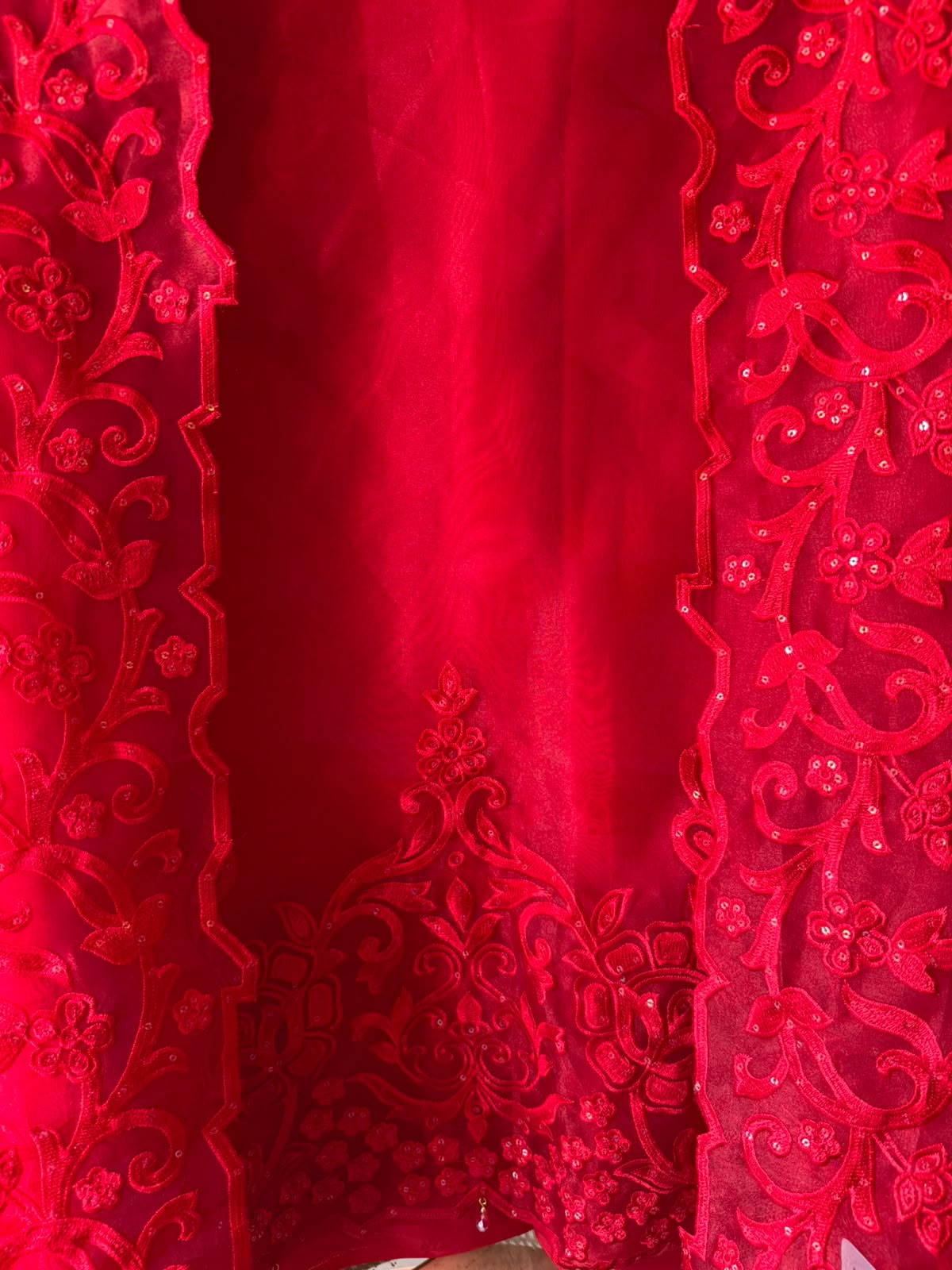 Premium soft organza tissue suit