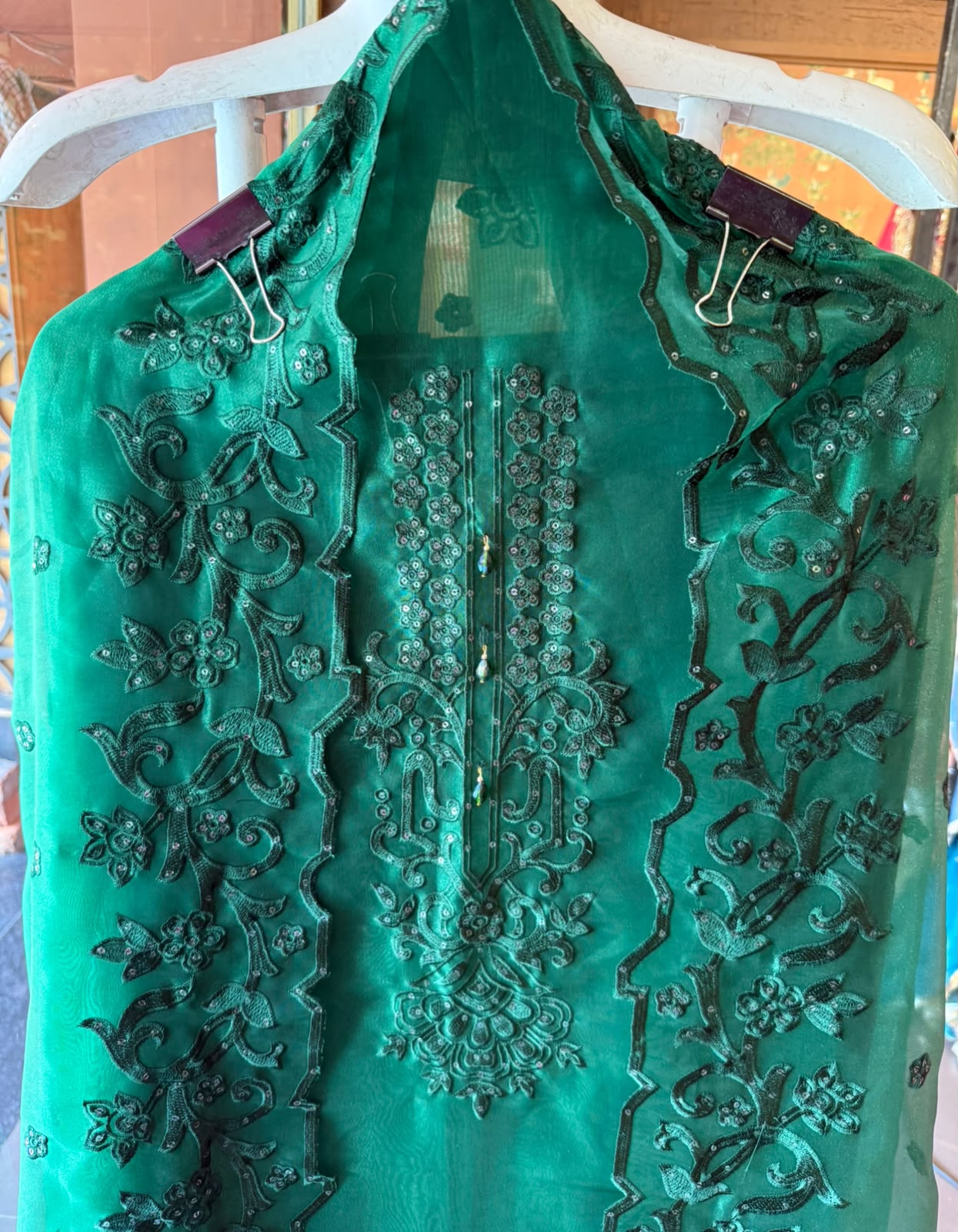 Premium soft organza tissue suit