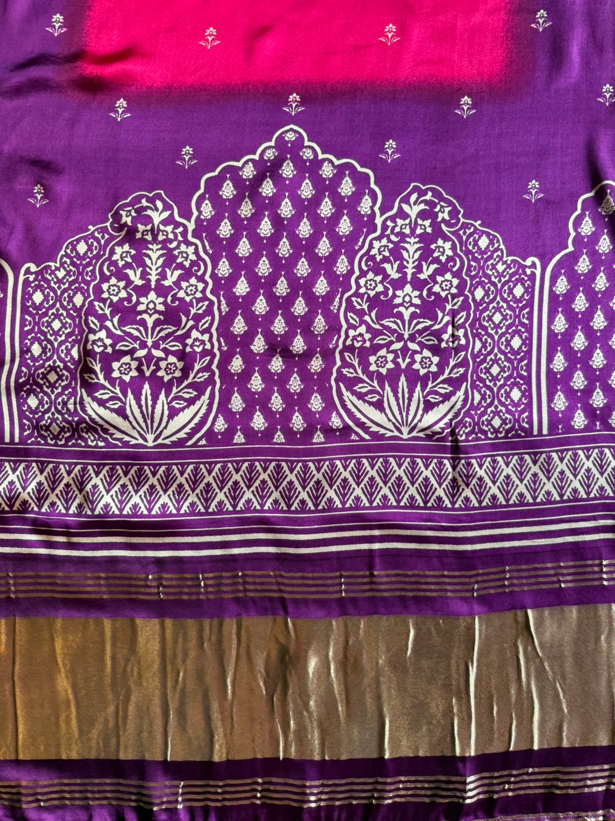 DESIGNER FESTIVE SUIT ON GAJJI SILK
