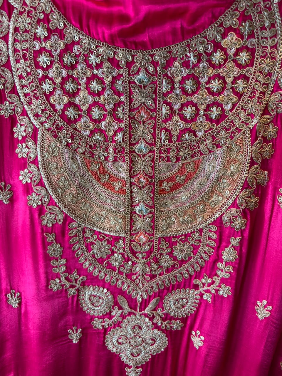 Gajji silk with ombré shading paired up with a bandhani dupatta