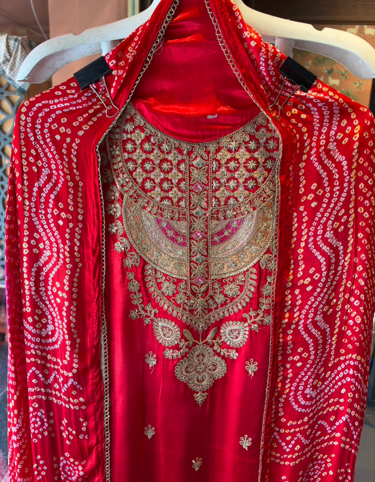Gajji silk with ombré shading paired up with a bandhani dupatta