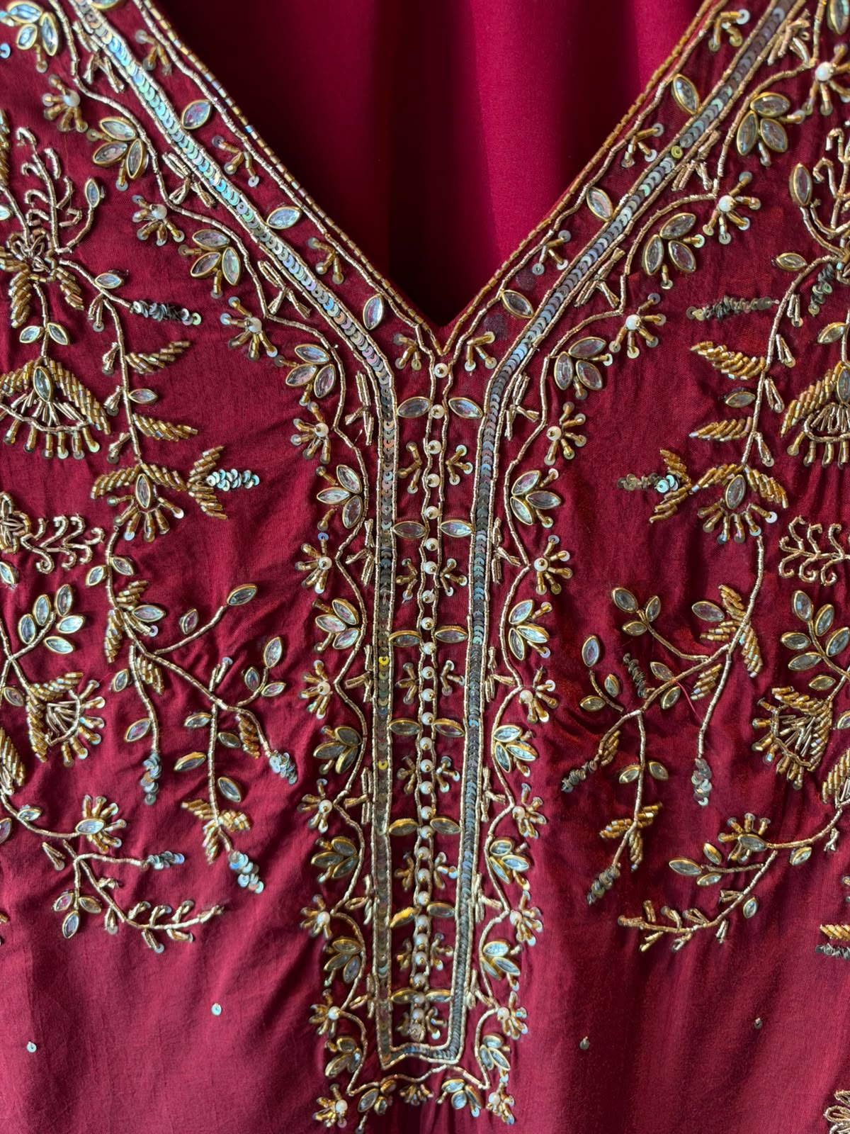 Maroon colour Raw silk Embroidered Kurta Set