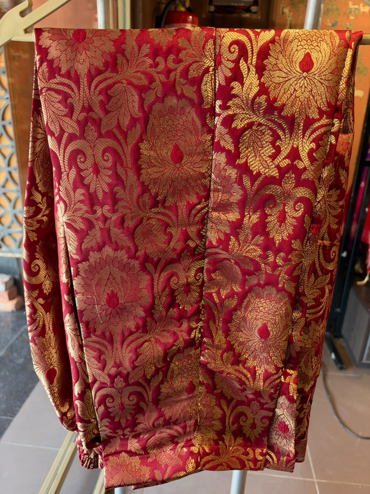 Maroon colour Raw silk Embroidered Kurta Set