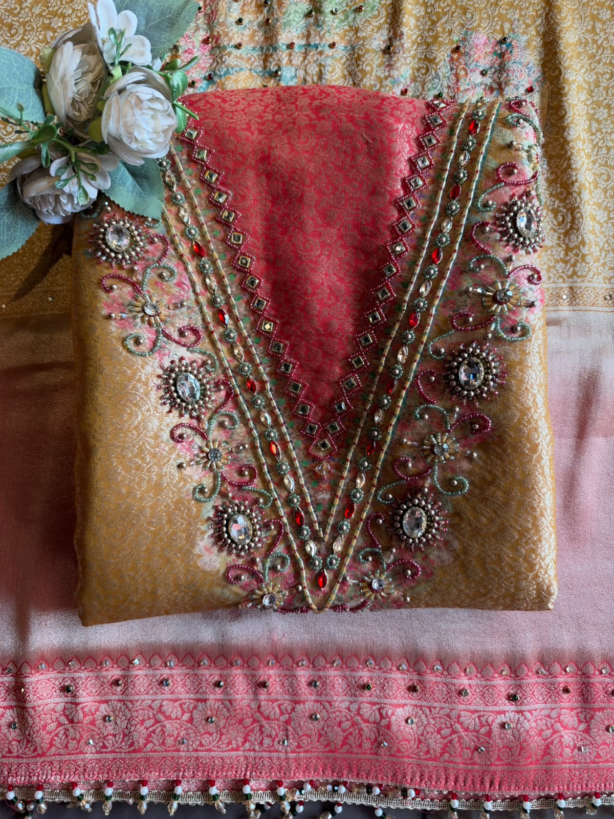 Rich tissue jacquard patterned unstitched suit