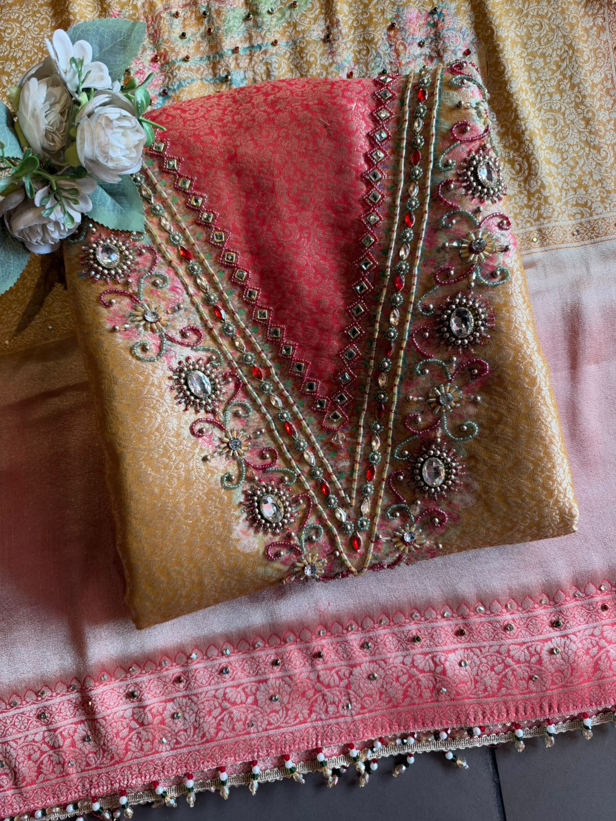 Rich tissue jacquard patterned unstitched suit