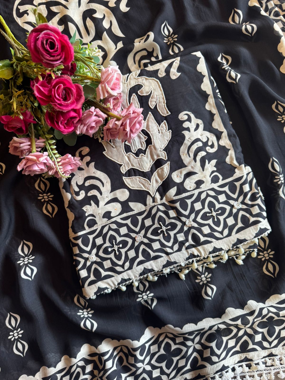 PAKISTANI DIGITAL PRINTS EXCLUSIVELY AT AISHACREATIONS