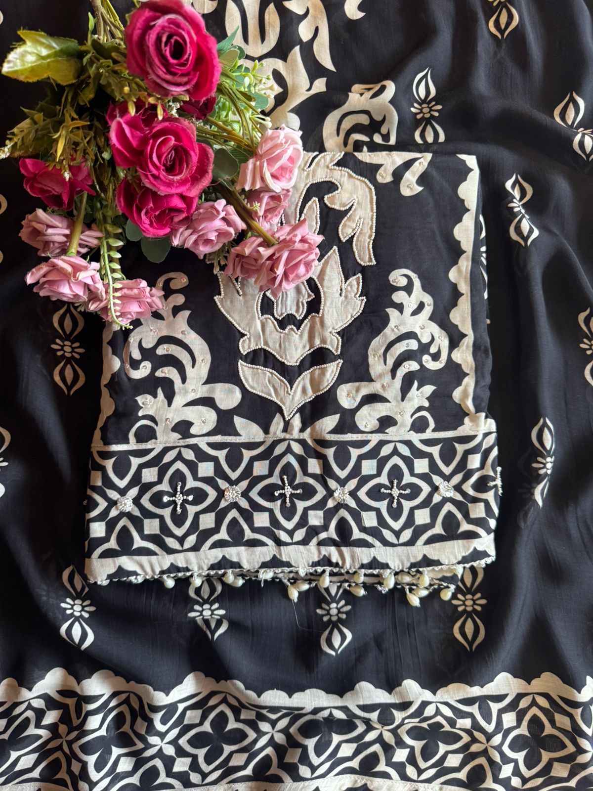 PAKISTANI DIGITAL PRINTS EXCLUSIVELY AT AISHACREATIONS