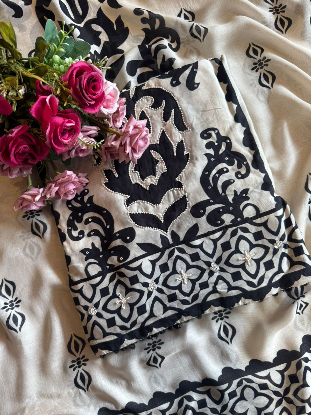 PAKISTANI DIGITAL PRINTS EXCLUSIVELY AT AISHACREATIONS