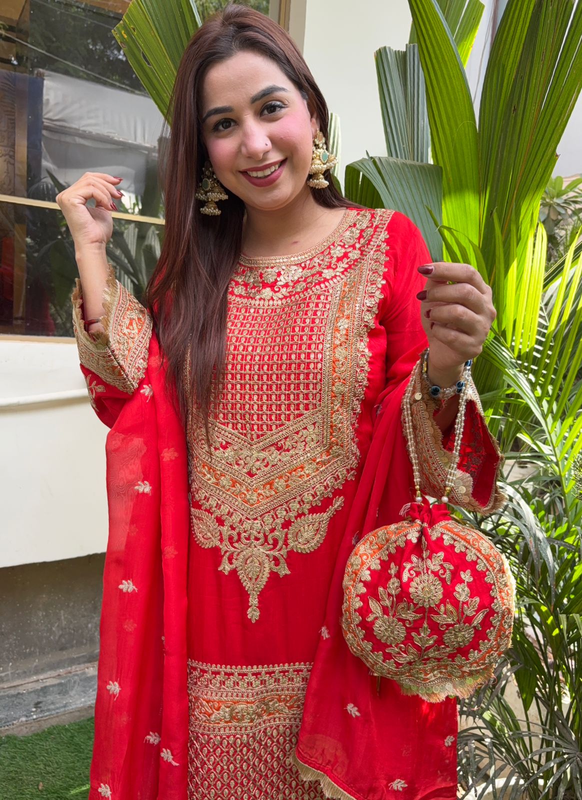 Pure 100% silk Kurta with Very beautiful Gold Zari