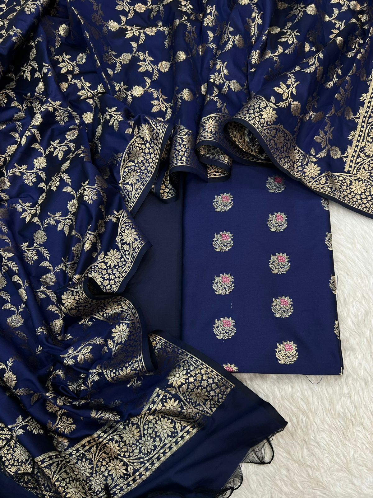 BANARASI SILK ZARI MINA WEAVING JACKARD SUITS